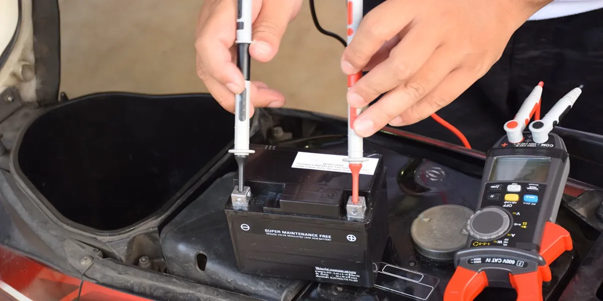 باطری موتورسیکلت چیست