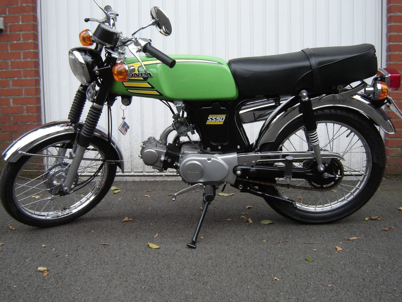 موتور سیکلت Honda SS 50