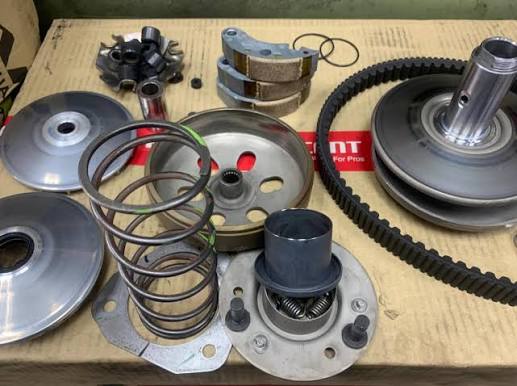 سرویس CVT هوندا کلیک، واریو و PCX

